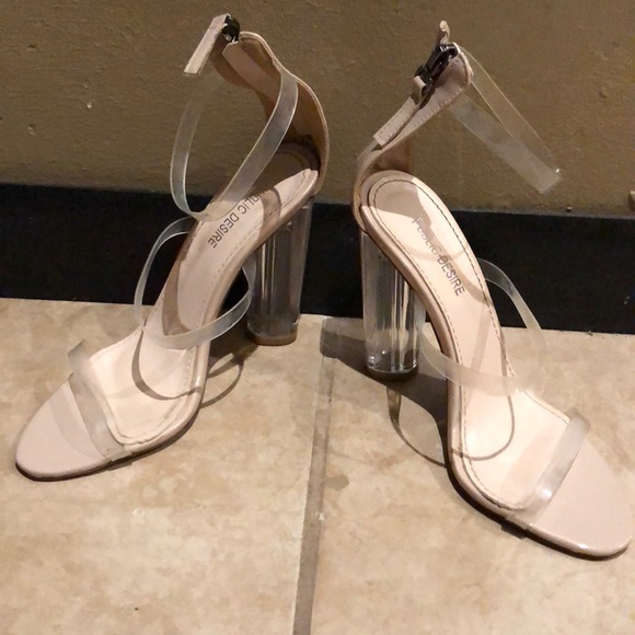 Public desire triple clear strapped heels - Picture 4 of 6